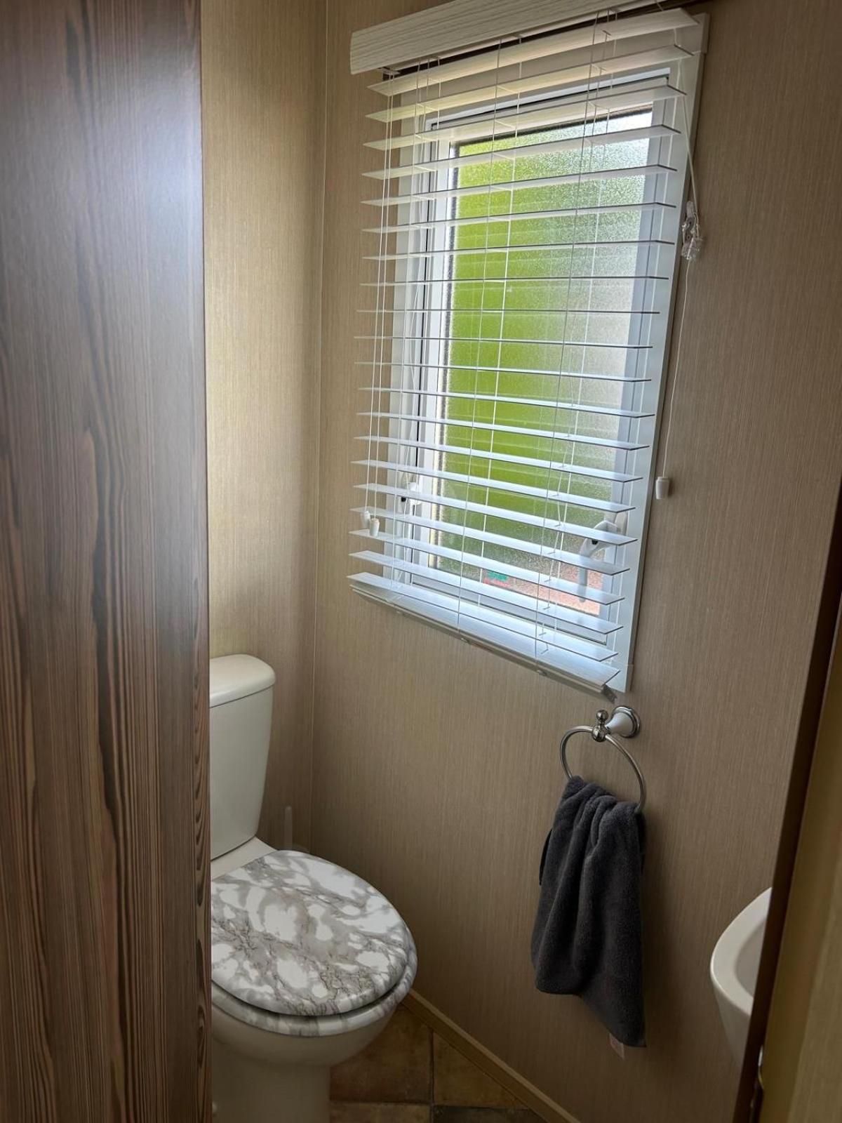 Hotel Combe Haven à Hastings Extérieur photo